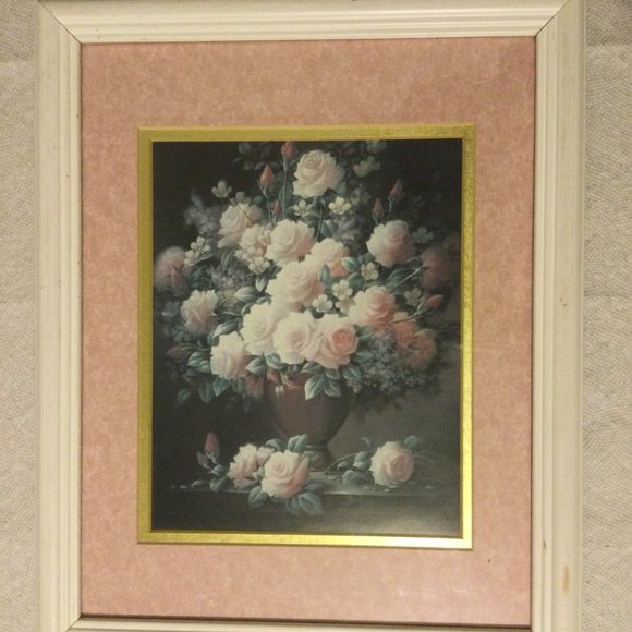 Roses flowers and vase wall art print with white wood frame wall decor - Picture 3 of 4